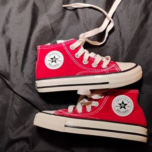 Toddler high top red lace up zip size 8 boys casual shoes